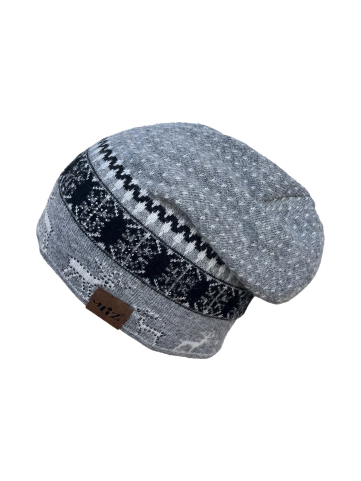 Nordic beanie with stars and reindeer in grey