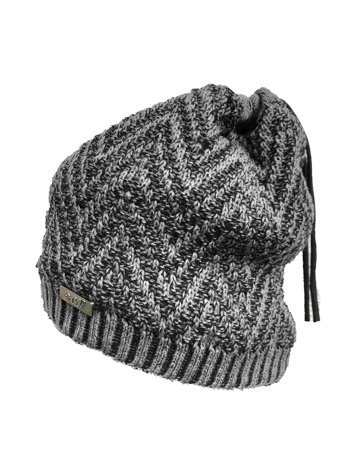 Women's herringbone slouchy beanie in grey and white