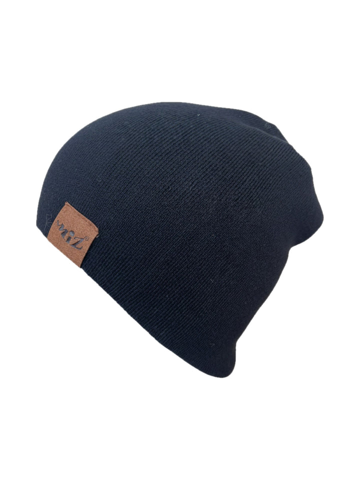 Men's ribbed beanie with leather-look patch in black